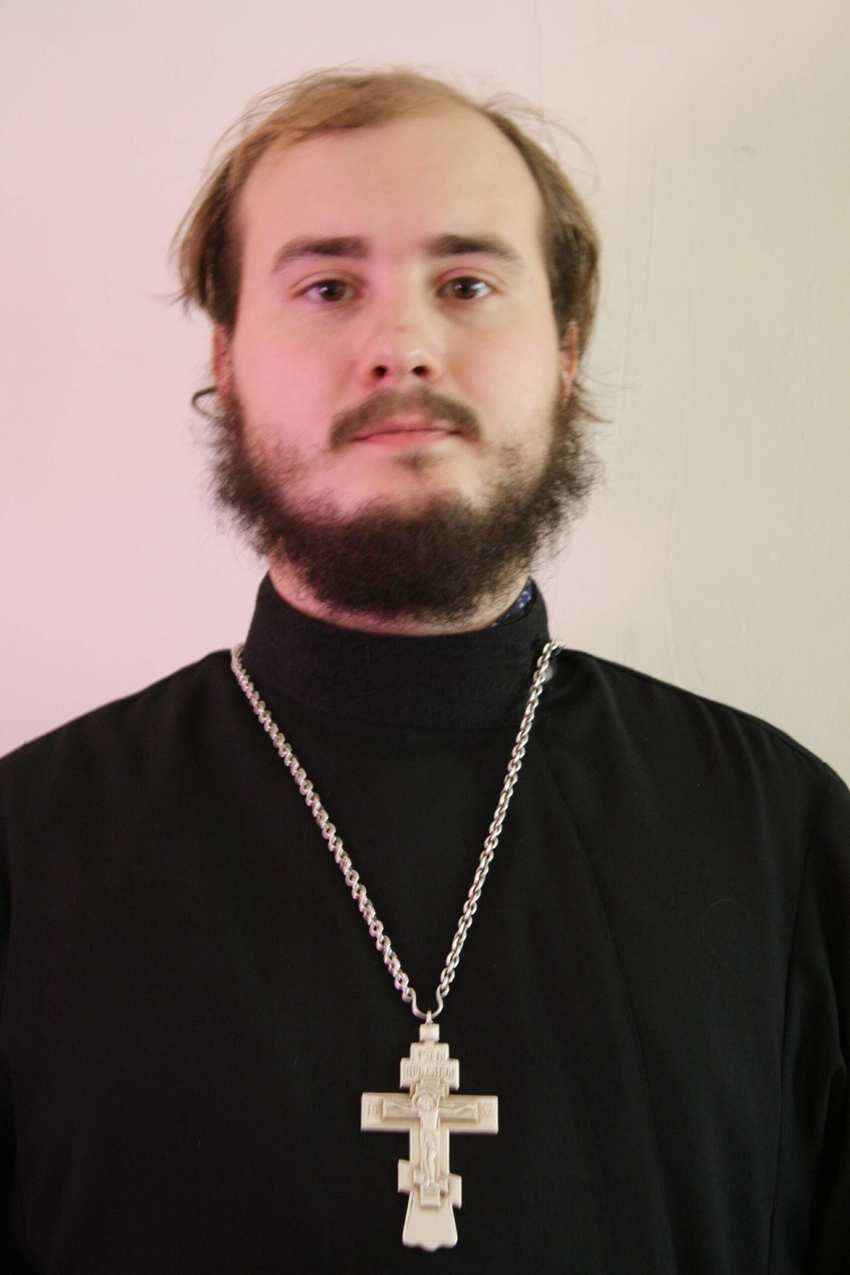 Член комиссии иерей Николай Мальцев